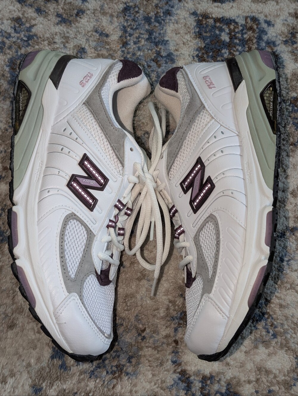 New Balance 1123 Motion Control Running Shoes - Picture 2 of 9